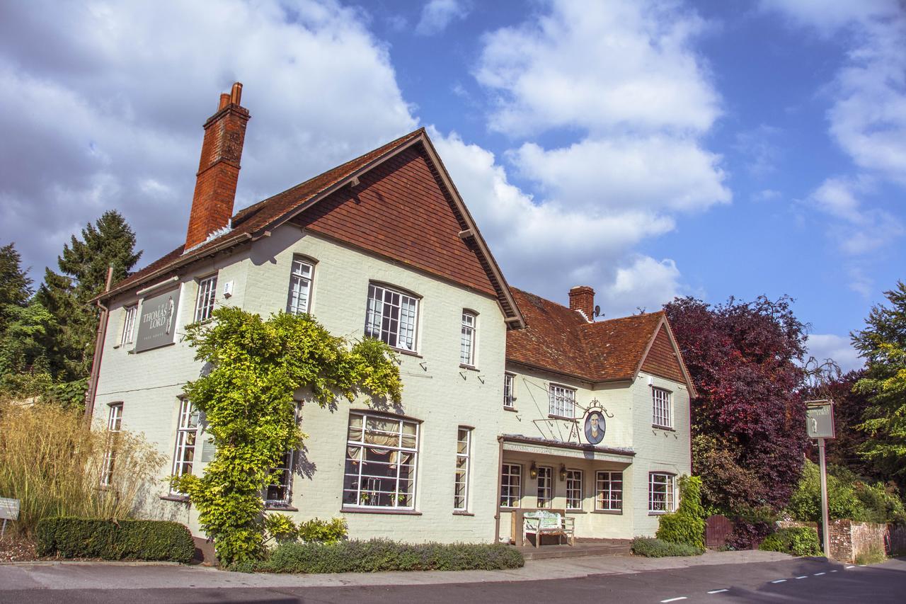 Отель The Thomas Lord West Meon Экстерьер фото